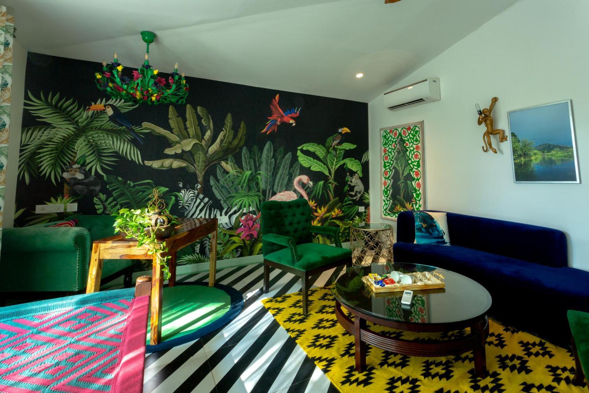 Karma Lakelands, Gurugram Гургаон Екстериор снимка