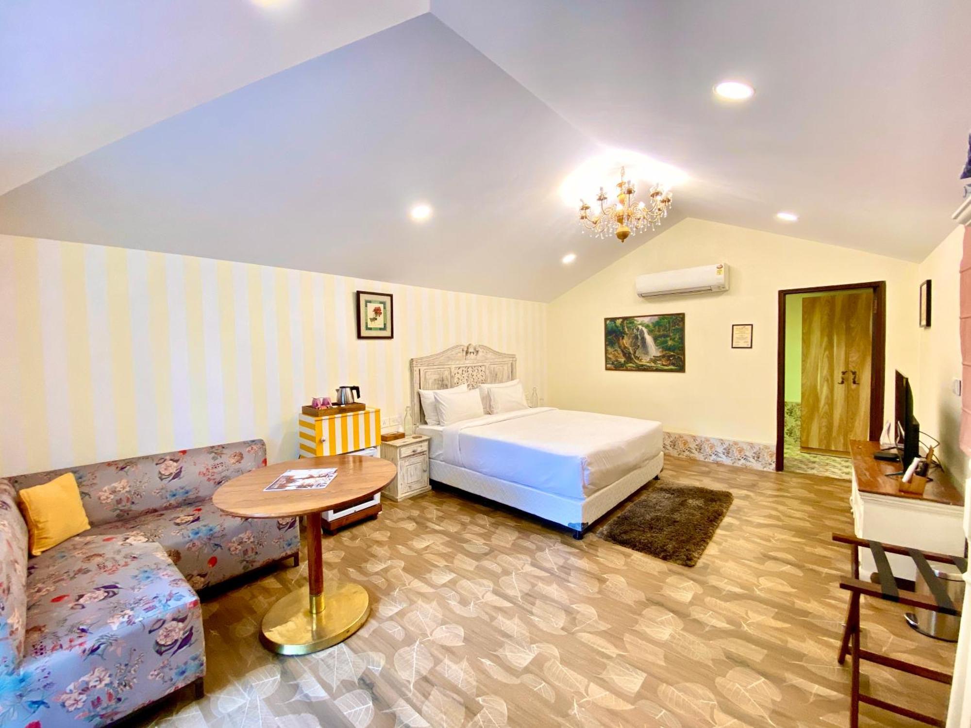 Karma Lakelands, Gurugram Гургаон Екстериор снимка